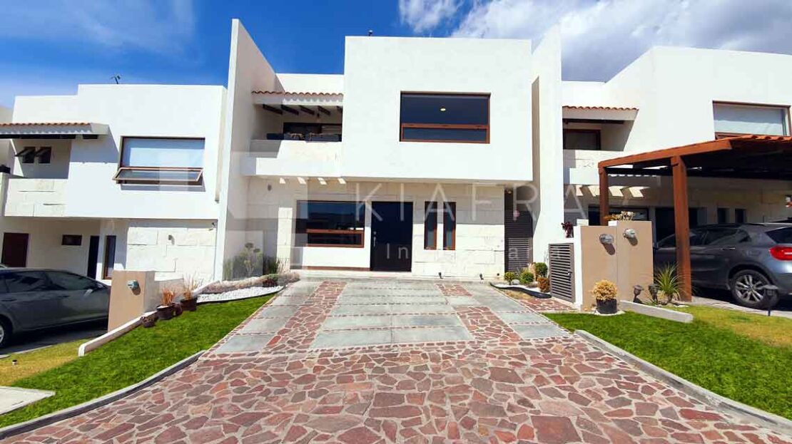 Casa en Venta Renta - Altozano, Querétaro I-00204